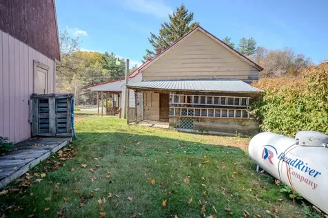 1536 Memorial Drive St. Johnsbury VT 05819