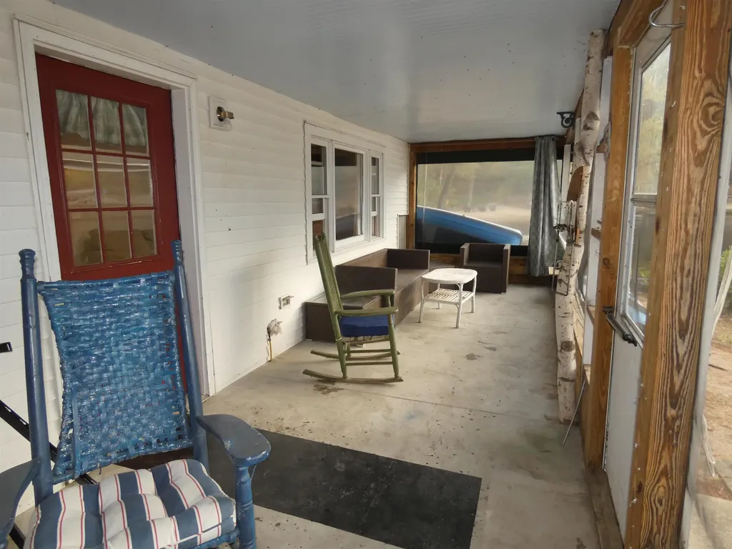 10 Spur Road Ossipee NH 03814