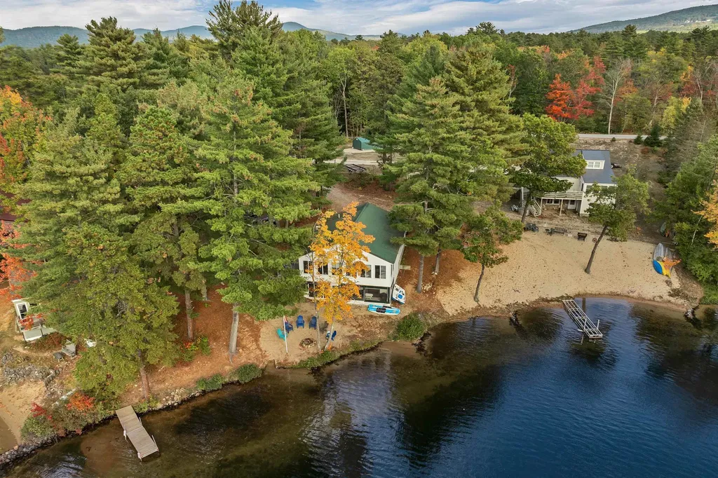 10 Spur Road Ossipee NH 03814