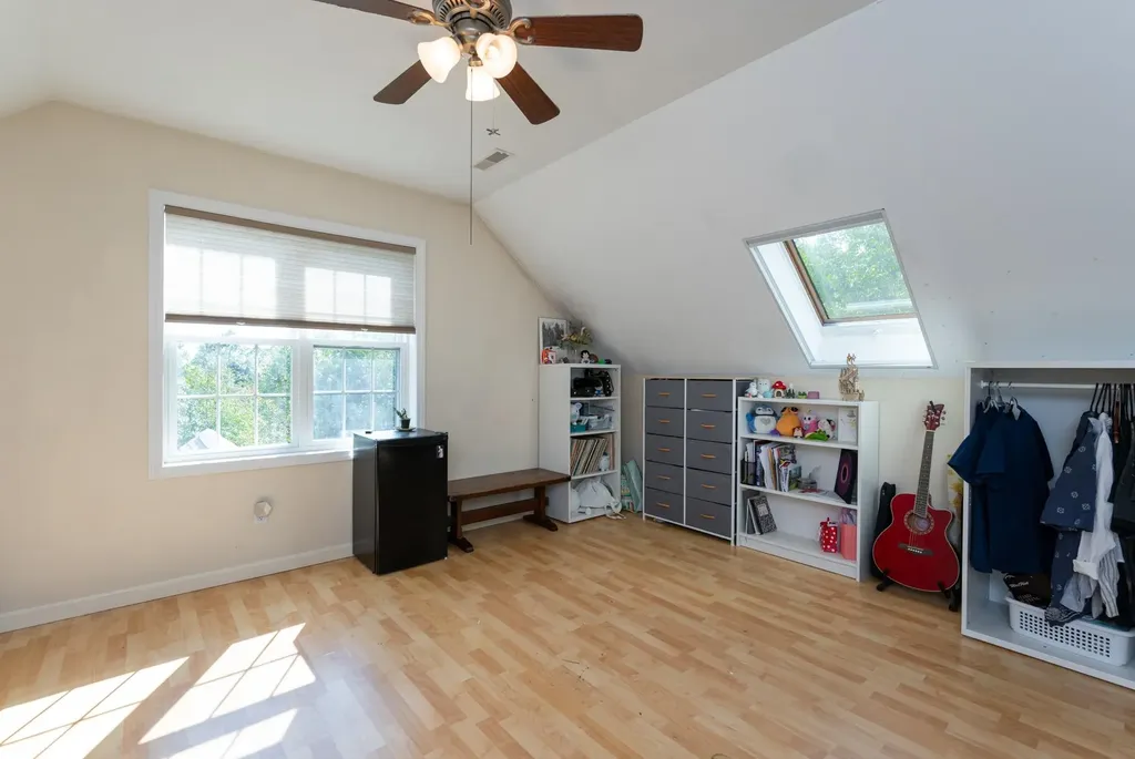 22 Hobart Hill Road Brookline NH 03033