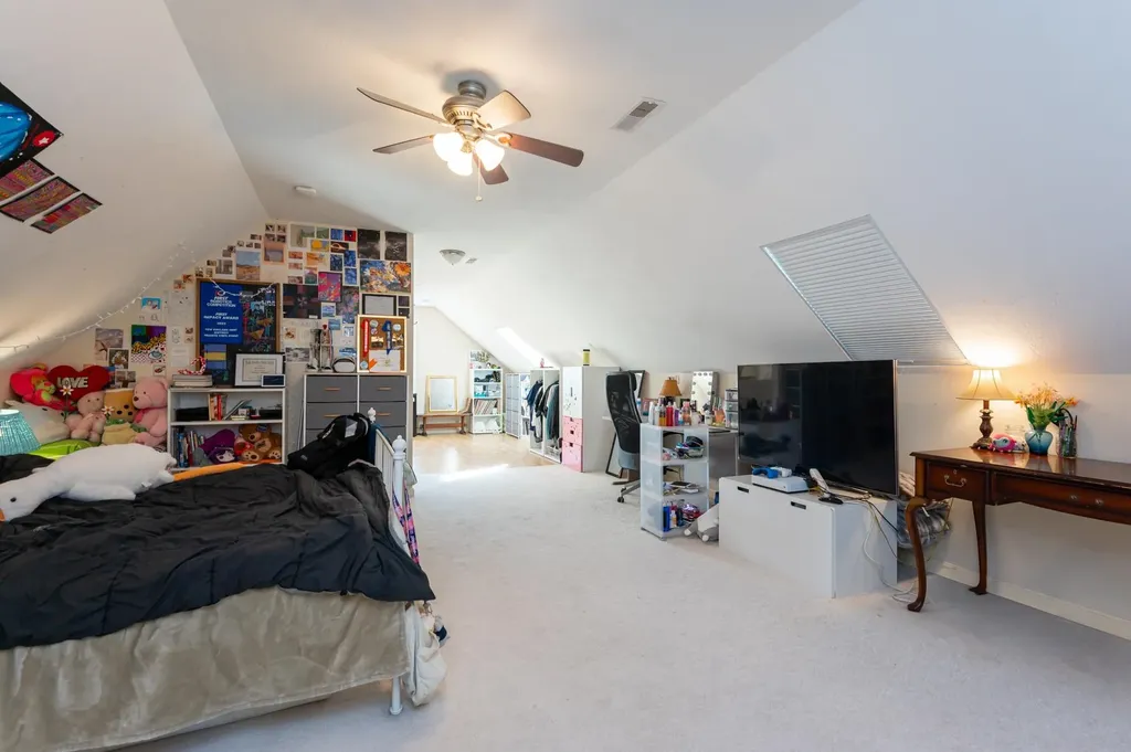 22 Hobart Hill Road Brookline NH 03033