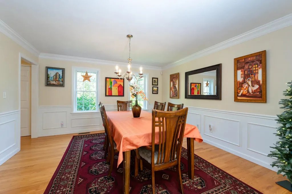 22 Hobart Hill Road Brookline NH 03033