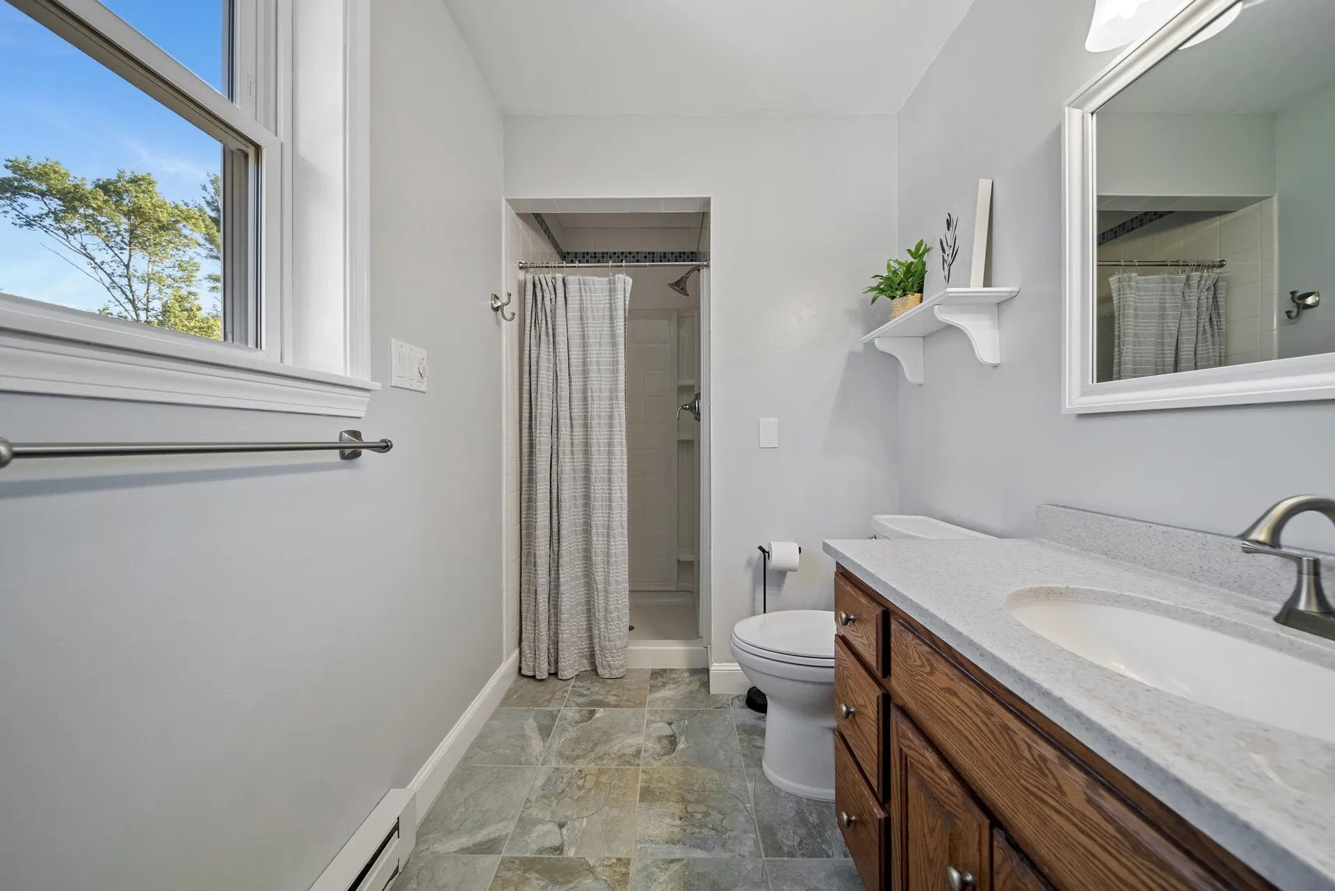 16 Wiley Hill Road Londonderry NH 03053