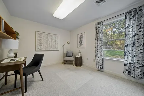 16 Wiley Hill Road Londonderry NH 03053