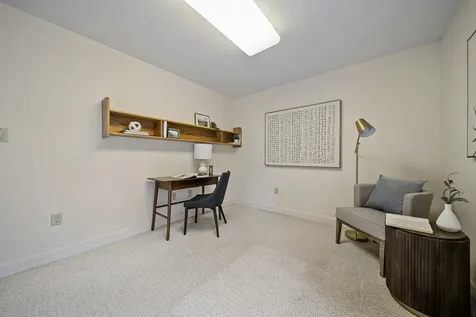 16 Wiley Hill Road Londonderry NH 03053