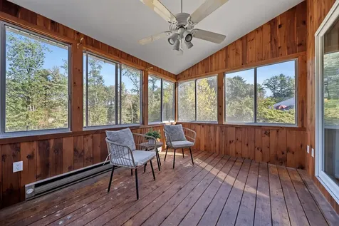 16 Wiley Hill Road Londonderry NH 03053