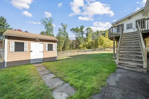 16 Wiley Hill Road Londonderry NH 03053