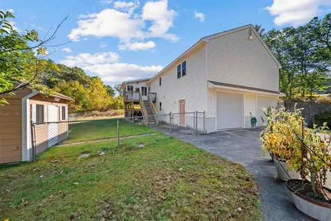 16 Wiley Hill Road Londonderry NH 03053