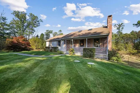 16 Wiley Hill Road Londonderry NH 03053