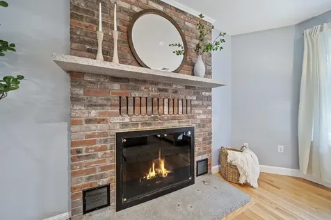 16 Wiley Hill Road Londonderry NH 03053