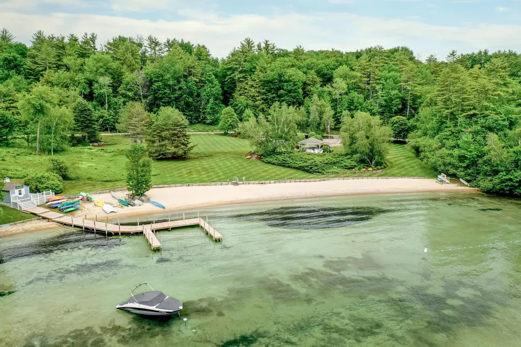 25 Clay Point Road Alton NH 03809