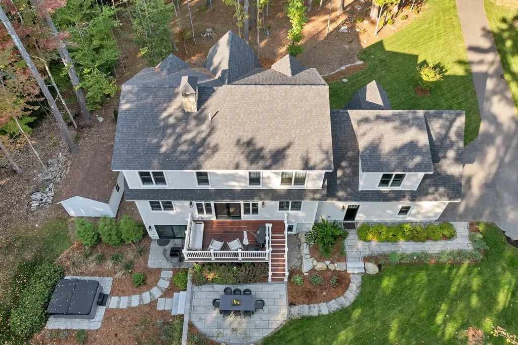 25 Clay Point Road Alton NH 03809