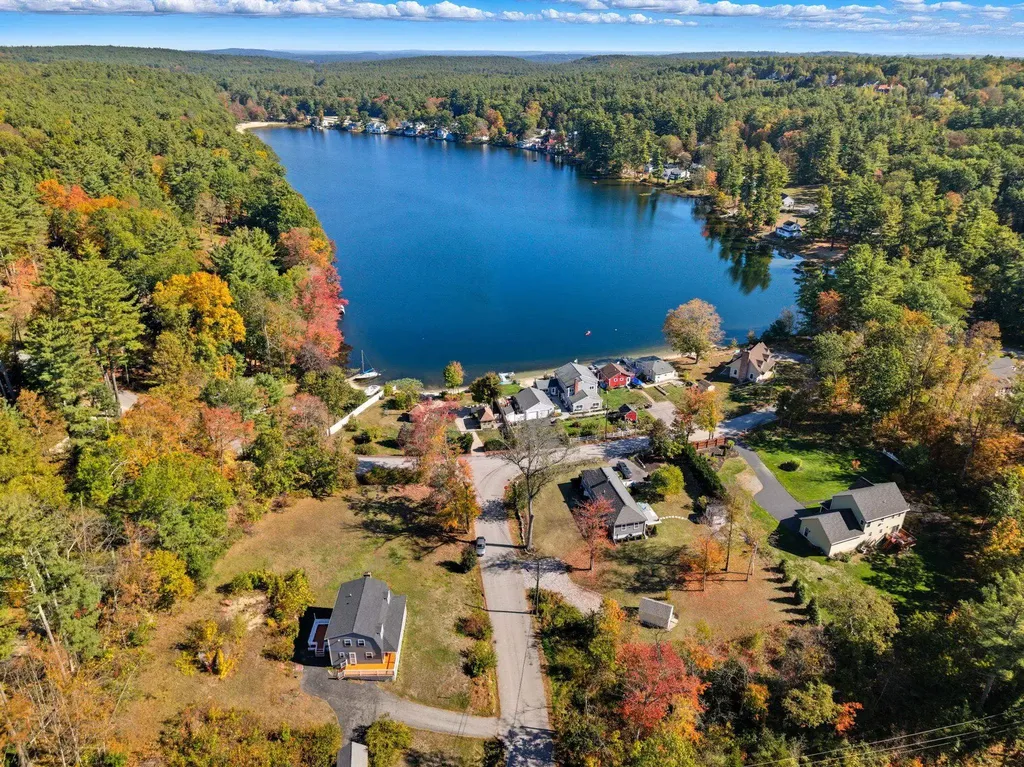 3 Wood Lane Hollis NH 03049