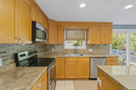 3 Wood Lane Hollis NH 03049