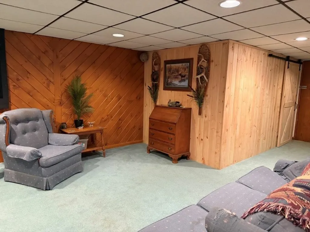 1005 Nh Route 106 N Loudon NH 03307