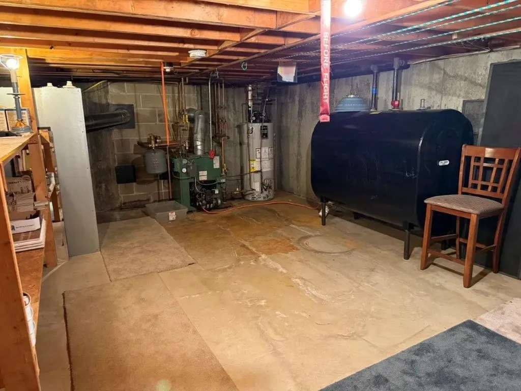 1005 Nh Route 106 N Loudon NH 03307