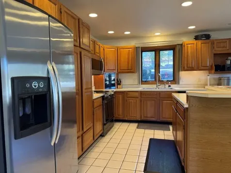 1005 Nh Route 106 N Loudon NH 03307