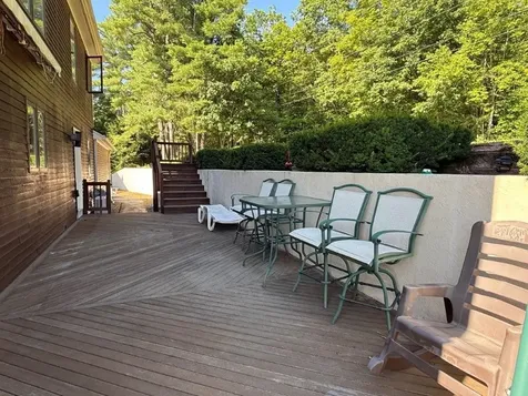 1005 Nh Route 106 N Loudon NH 03307