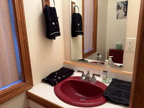 1005 Nh Route 106 N Loudon NH 03307