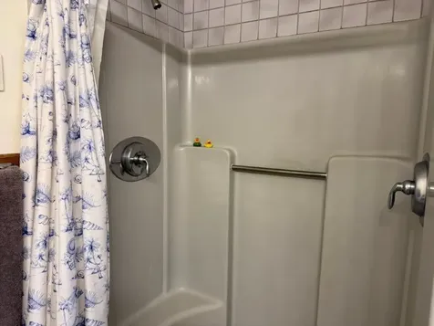 1005 Nh Route 106 N Loudon NH 03307