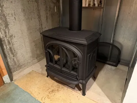 1005 Nh Route 106 N Loudon NH 03307