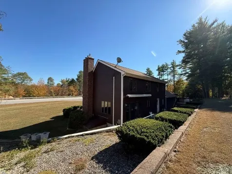 1005 Nh Route 106 N Loudon NH 03307