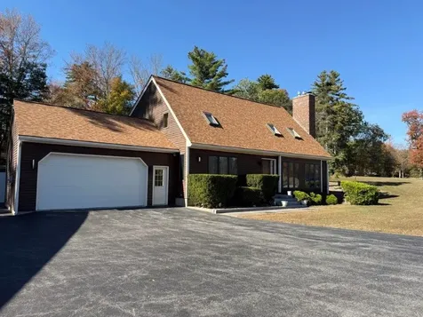 1005 Nh Route 106 N Loudon NH 03307