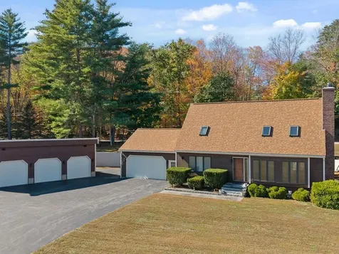 1005 Nh Route 106 N Loudon NH 03307