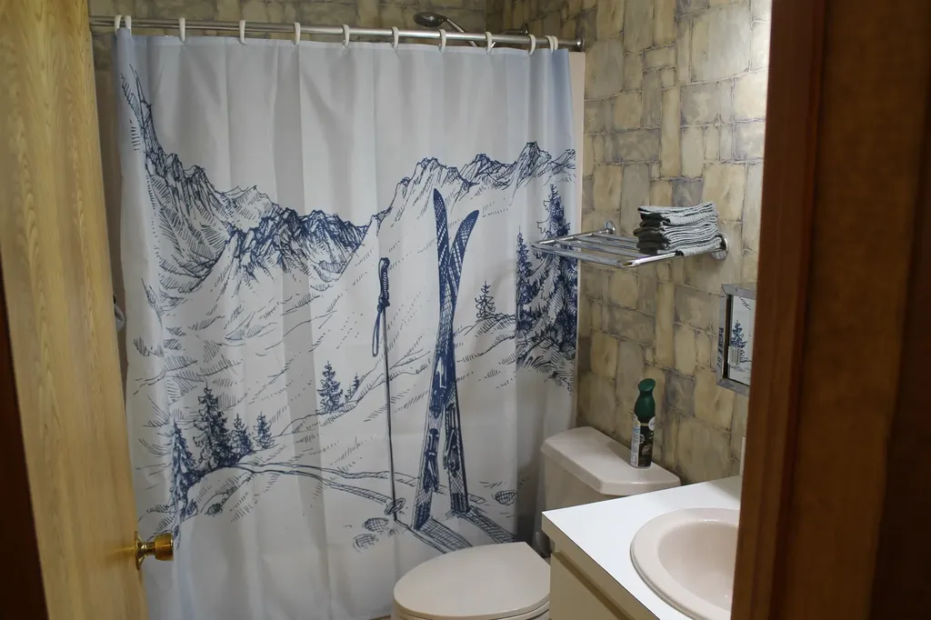 107 Black Mountain Road Lincoln NH 03251