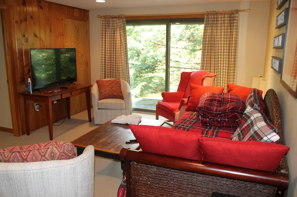 107 Black Mountain Road Lincoln NH 03251