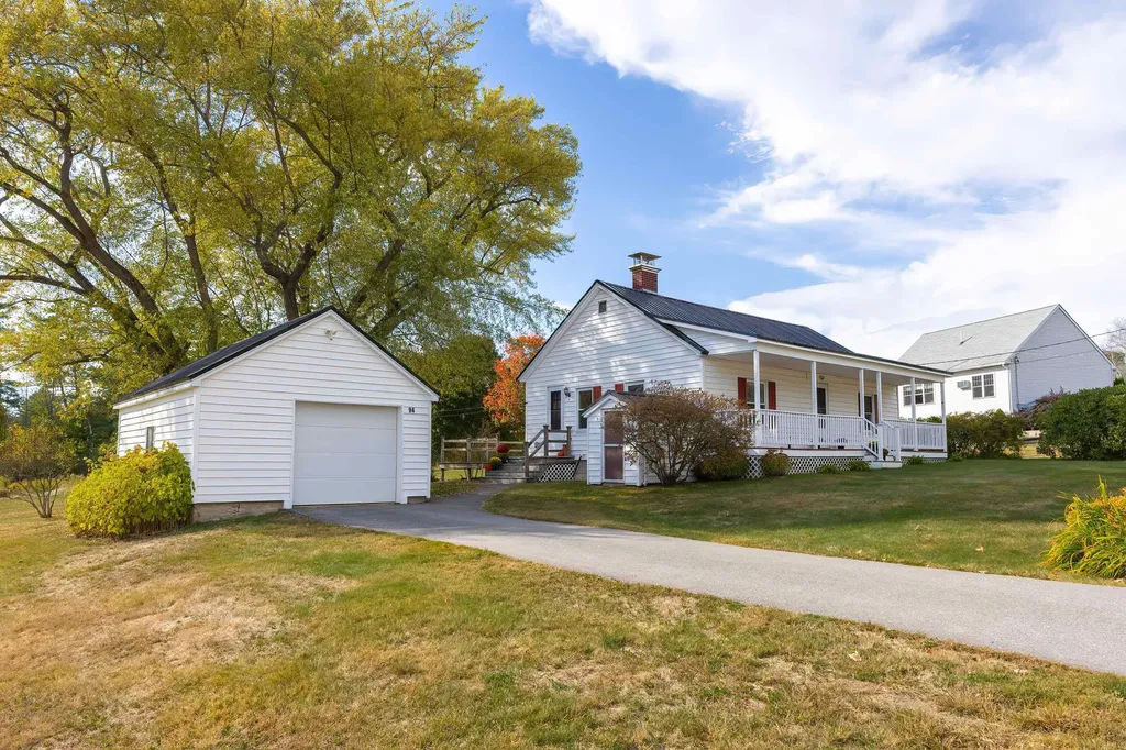 94 Winter Street Tilton NH 03276