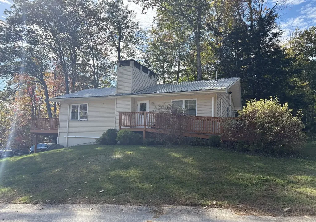 9 Nutter Circle Barnstead NH 03225