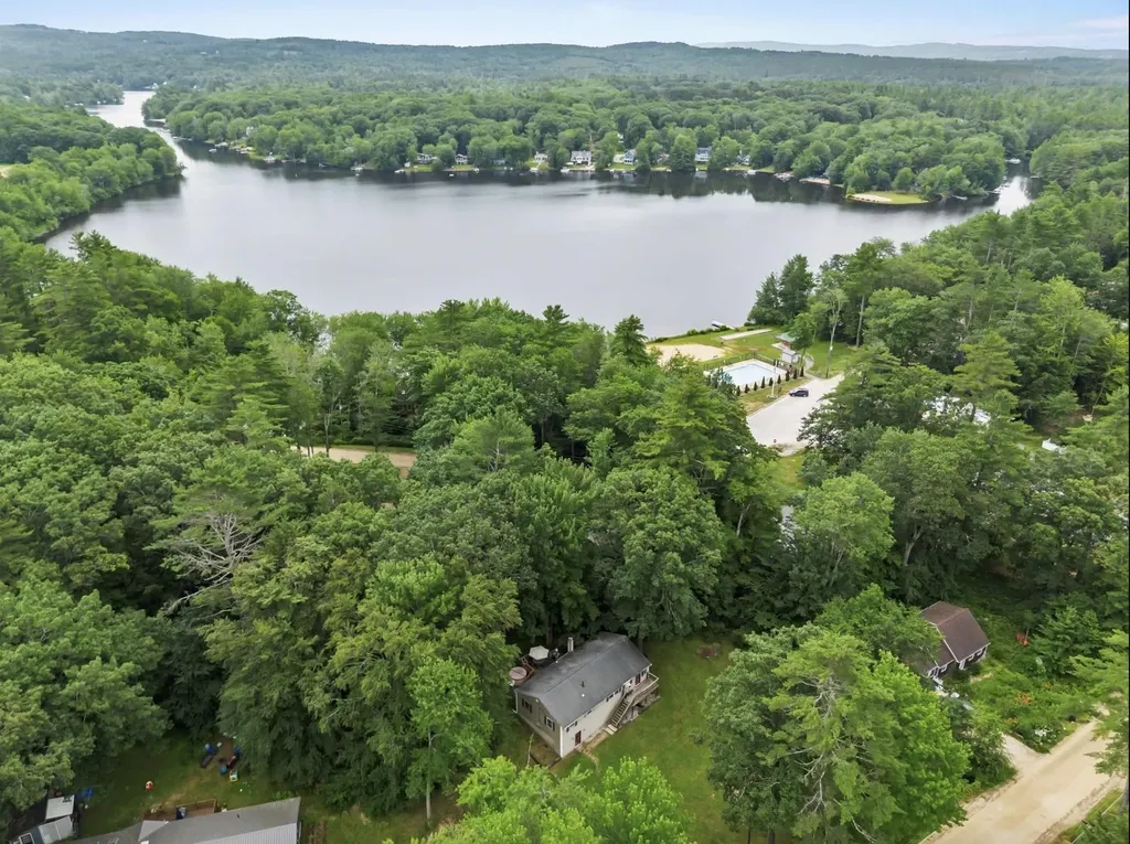 9 Nutter Circle Barnstead NH 03225