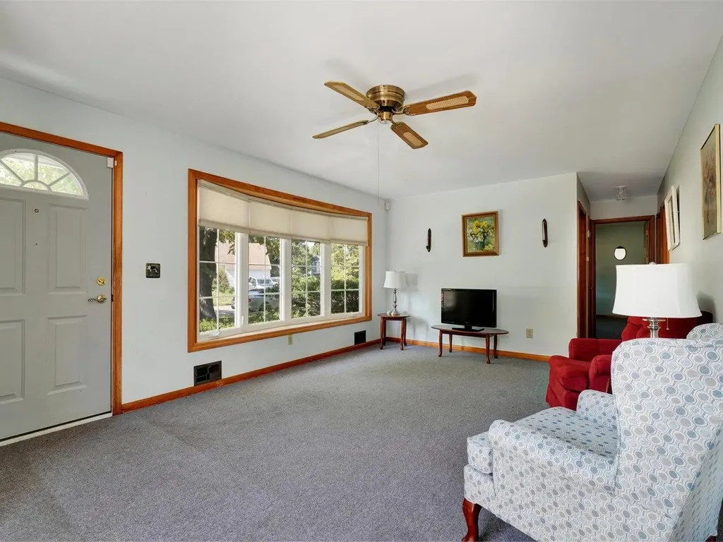 51 Loaldo Drive Burlington VT 05408