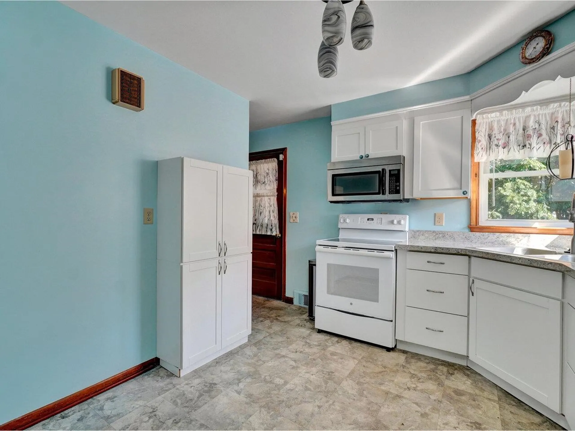 51 Loaldo Drive Burlington VT 05408