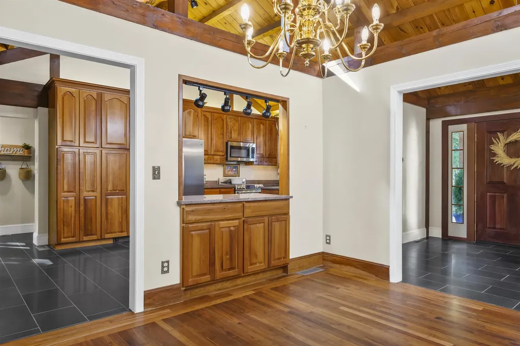 156 Piscassic Road Newfields NH 03856