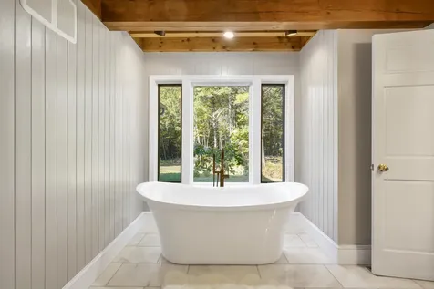 156 Piscassic Road Newfields NH 03856