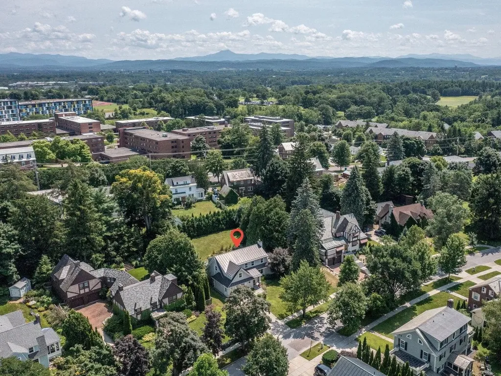 44 Overlake Park Burlington VT 05401