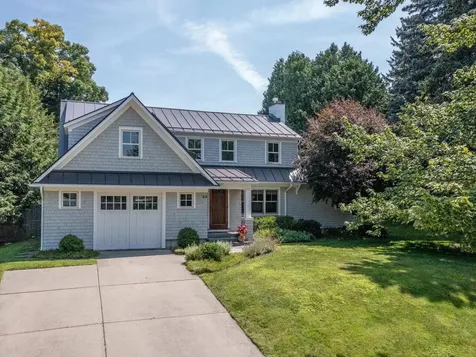 44 Overlake Park Burlington VT 05401