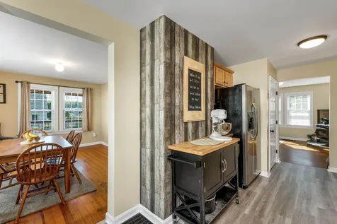 82 Bay Street Wolfeboro NH 03894