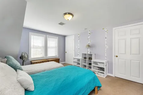 82 Bay Street Wolfeboro NH 03894