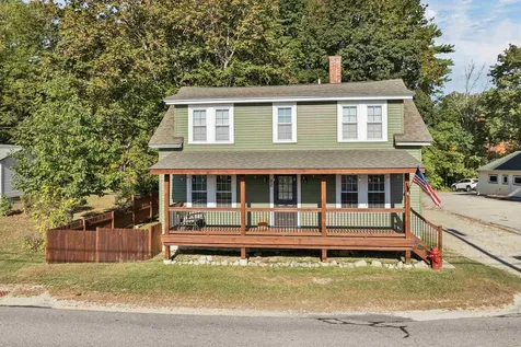 82 Bay Street Wolfeboro NH 03894