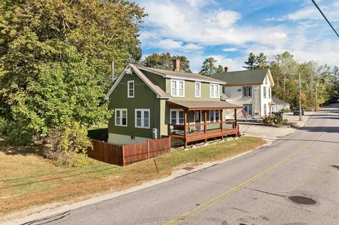 82 Bay Street Wolfeboro NH 03894