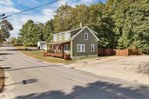 82 Bay Street Wolfeboro NH 03894