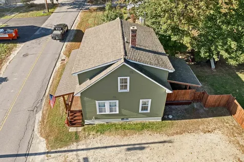 82 Bay Street Wolfeboro NH 03894