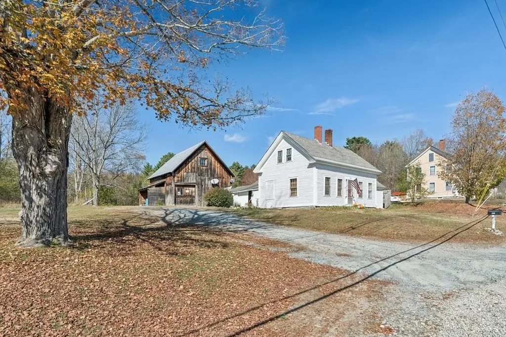 863 Route 10 Croydon NH 03773