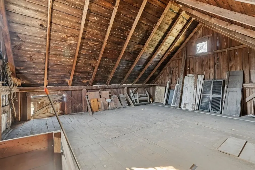 863 Route 10 Croydon NH 03773