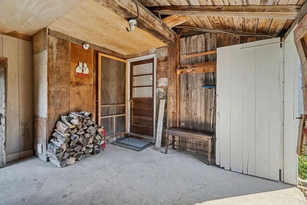 863 Route 10 Croydon NH 03773