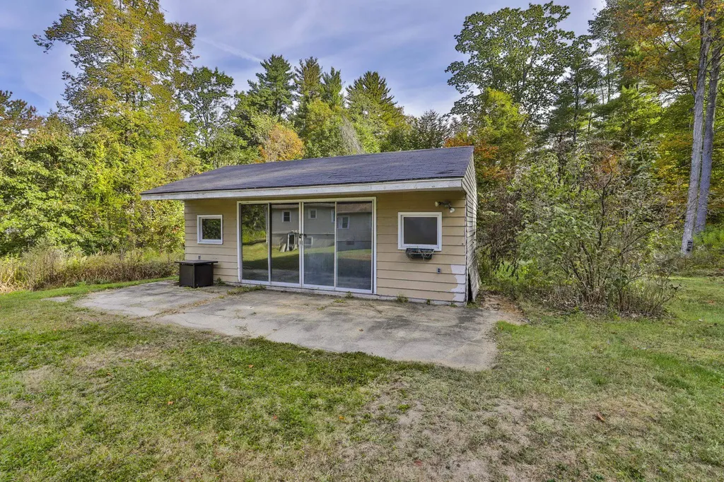 550 Page Road Bow NH 03304