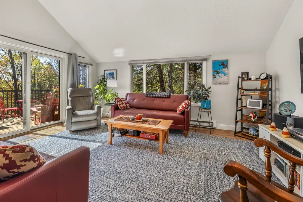 1191 Baker Turn Hartford VT 05059